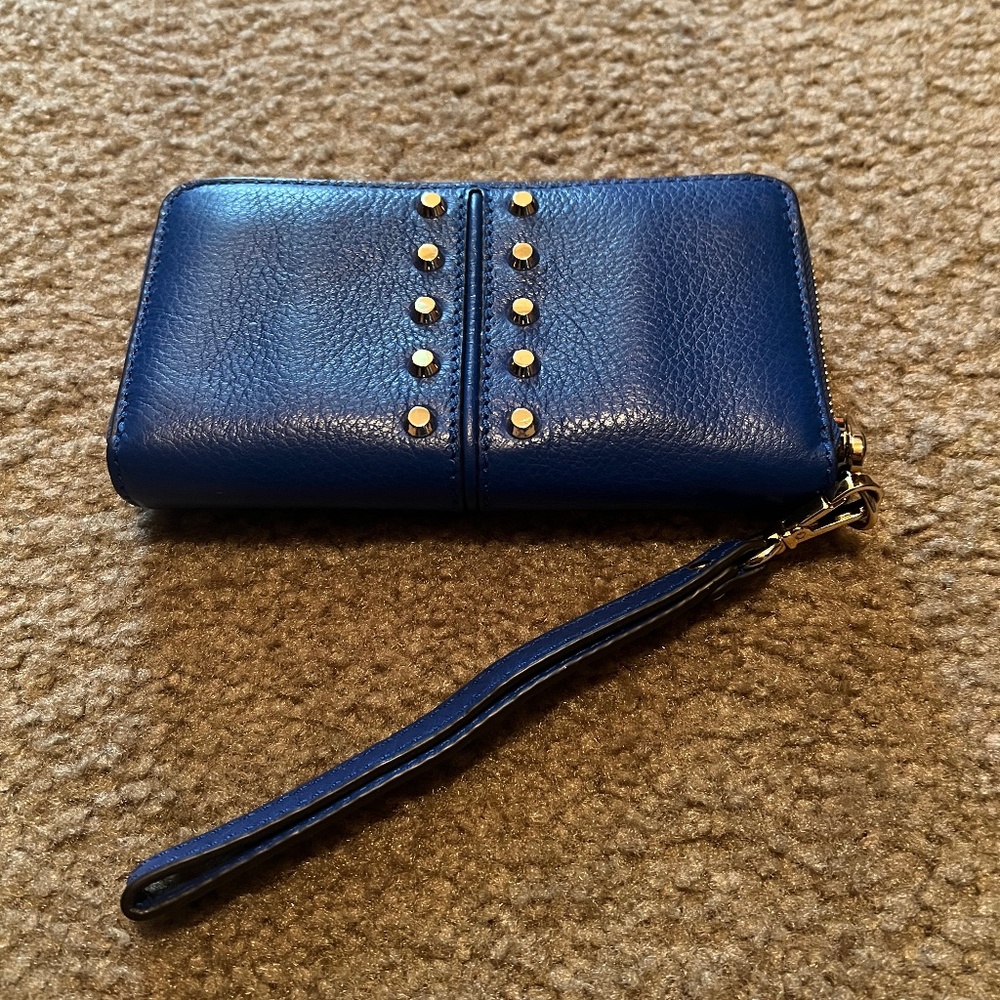 Michael Kors zip around wallet